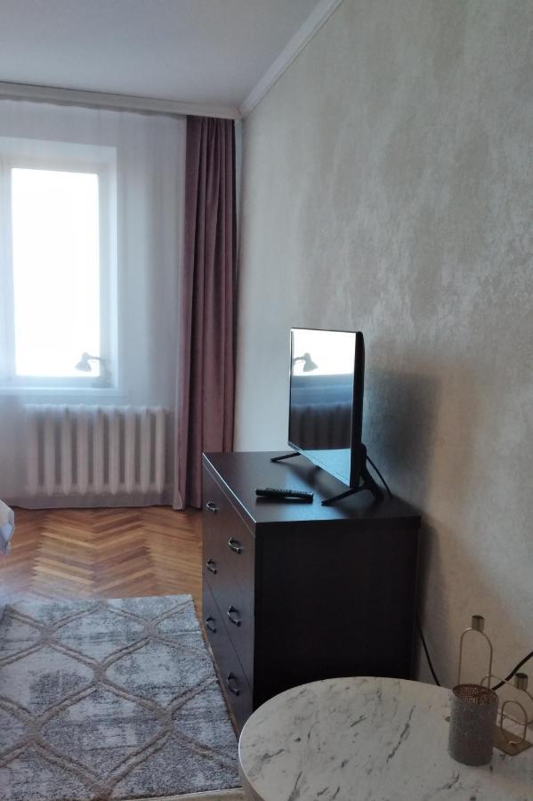 Апартаменты По Дачии Chişinau Exteriör bild